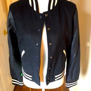 Navy bomber jacket/ great condition/ size M